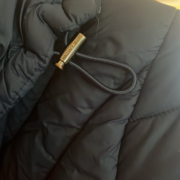 Michael Kors Blue lightweight puffer jacket XS 😊❤️ - Picture 8 of 9